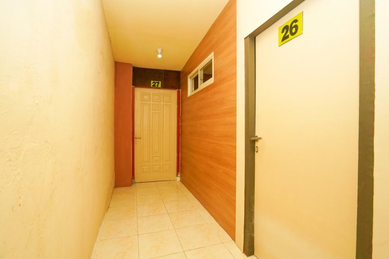 OYO 710 Naomi Heritage Surabaya Exterior foto